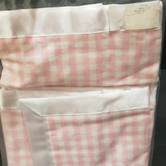 Fisher Price Secure Me Blankie Pink White Checkered Lovey Baby Blanket Vtg 1998 - Picture 5 of 5